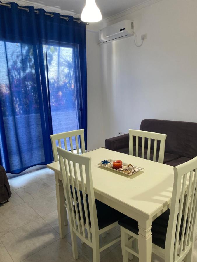 Migi Residence Дуррес Екстер'єр фото
