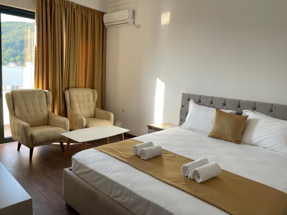 Migi Residence Дуррес Екстер'єр фото