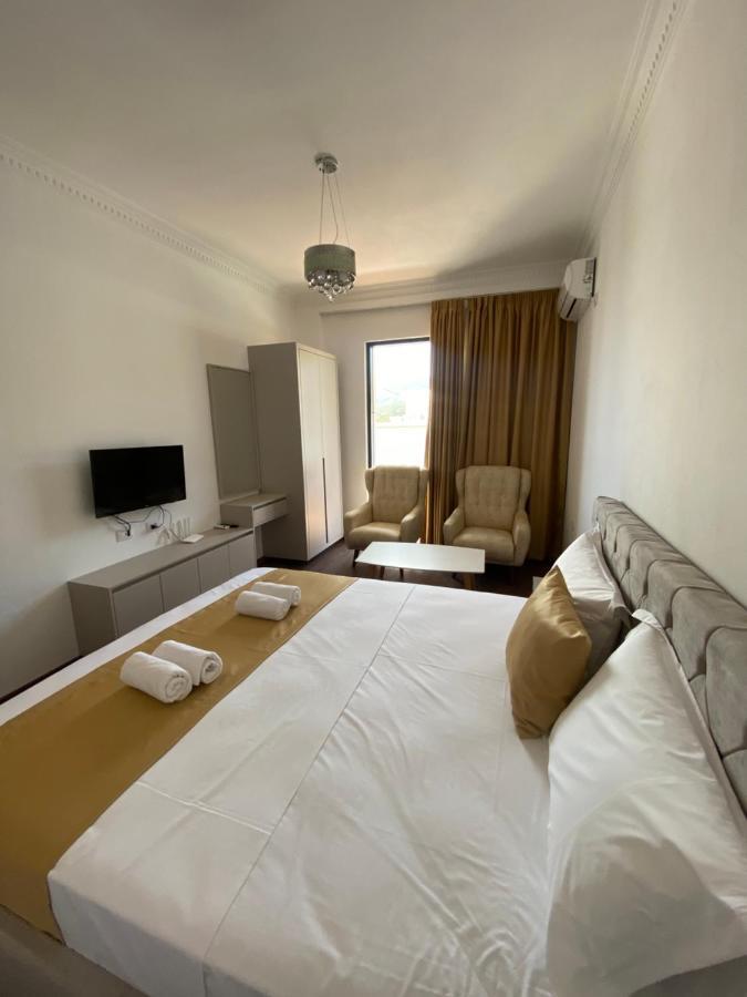 Migi Residence Дуррес Екстер'єр фото