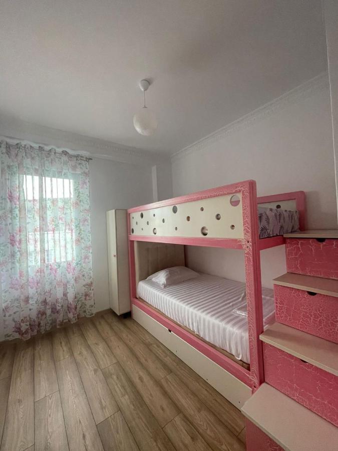 Migi Residence Дуррес Екстер'єр фото